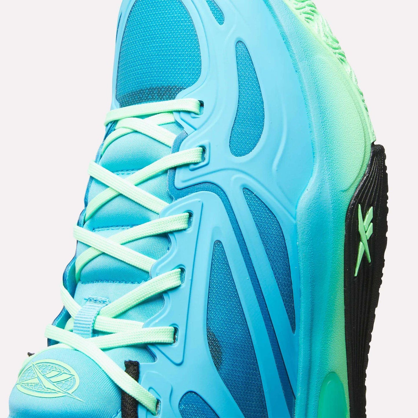 Reebok Men Engine A Basketball Shoes