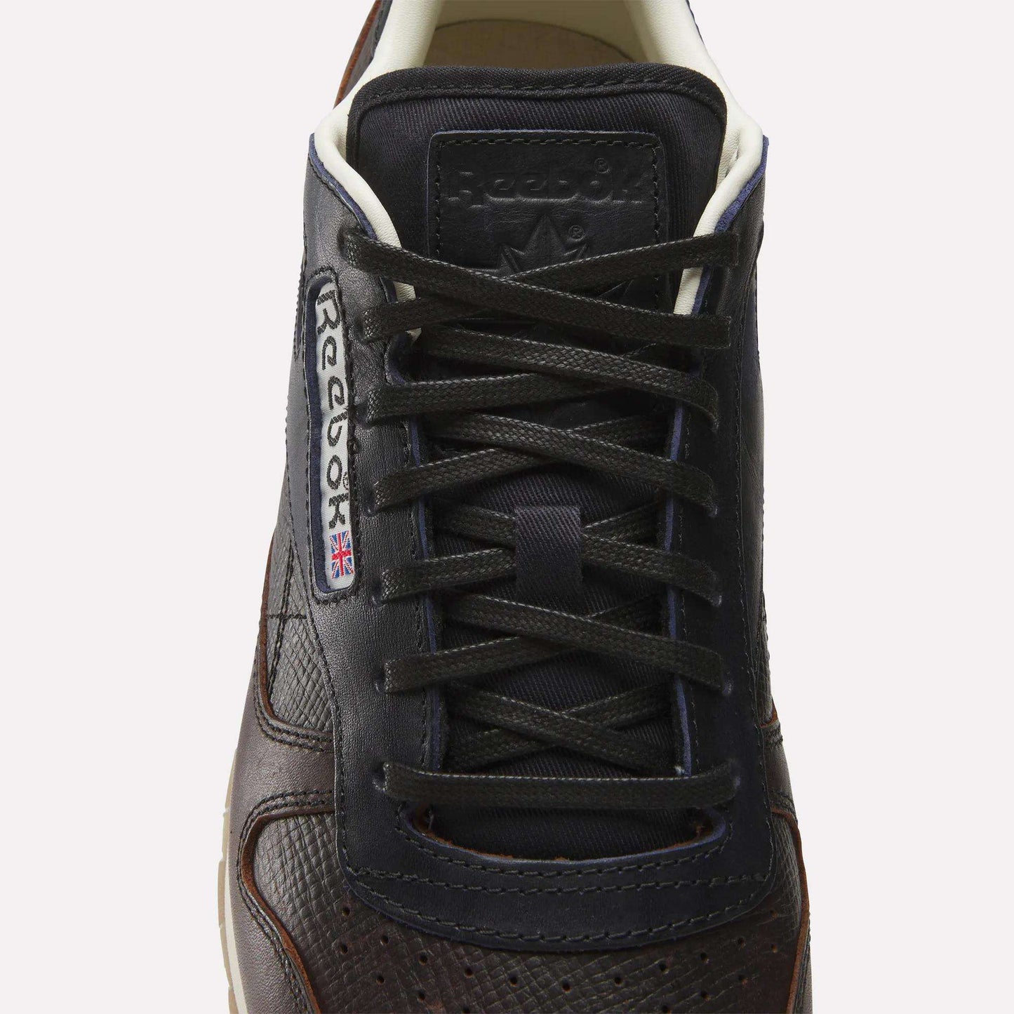 Reebok Men Reebok x C.F. Stead Classic Leather Shoes
