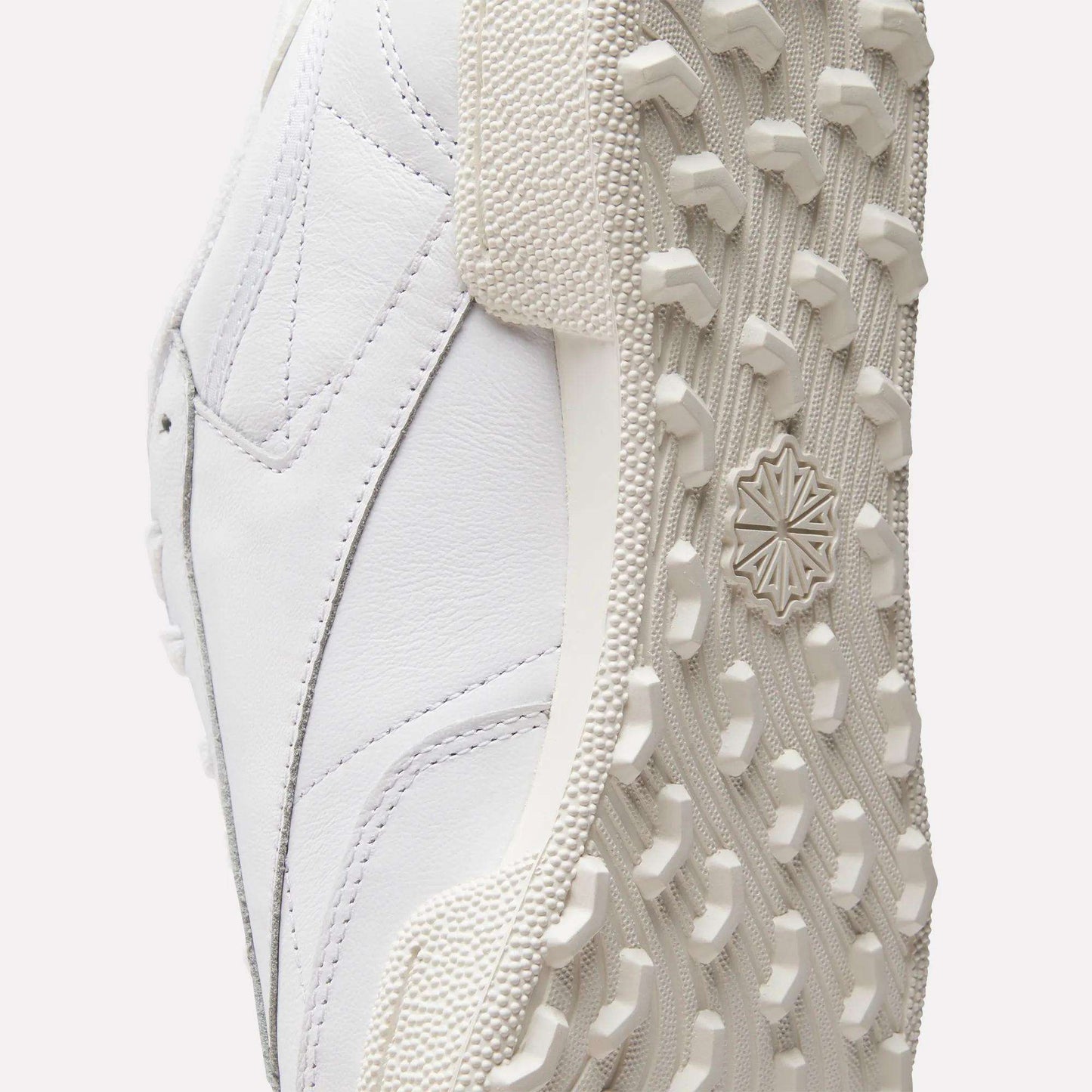Reebok Sport Men's Club C Golf Shoes