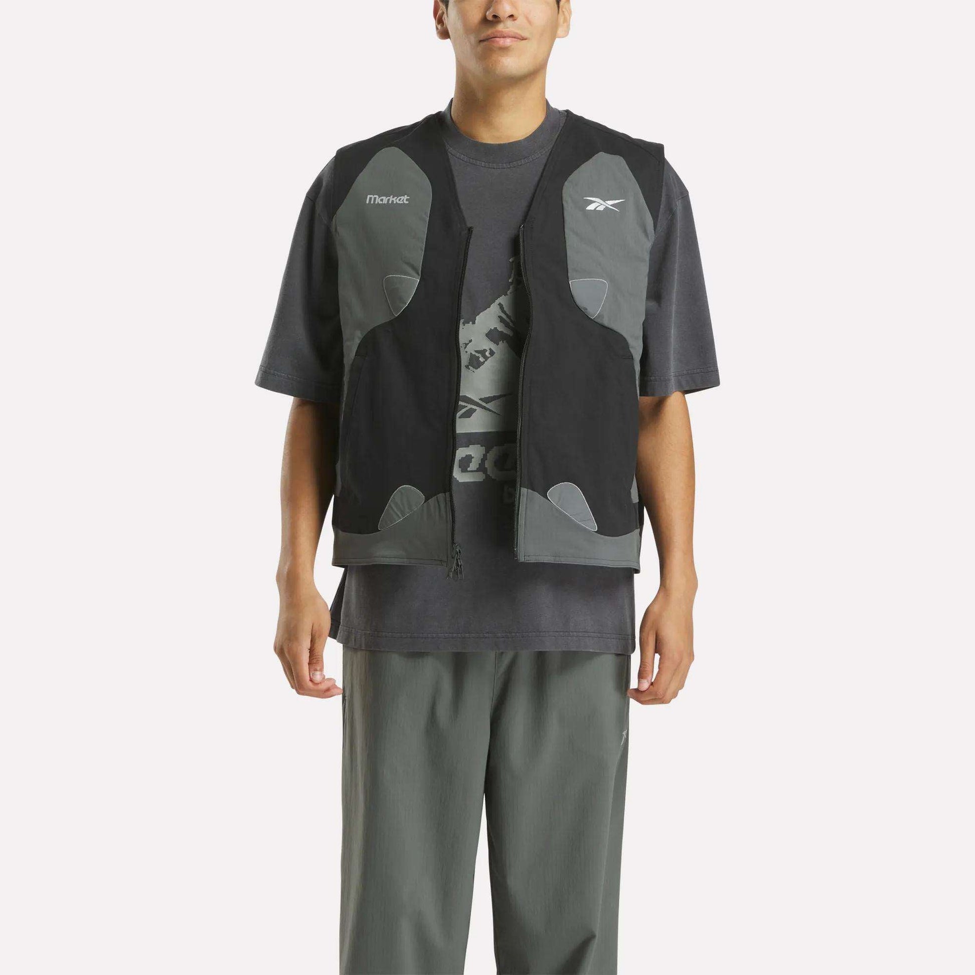 Reebok Men Reebok x MARKET Reversible Vest