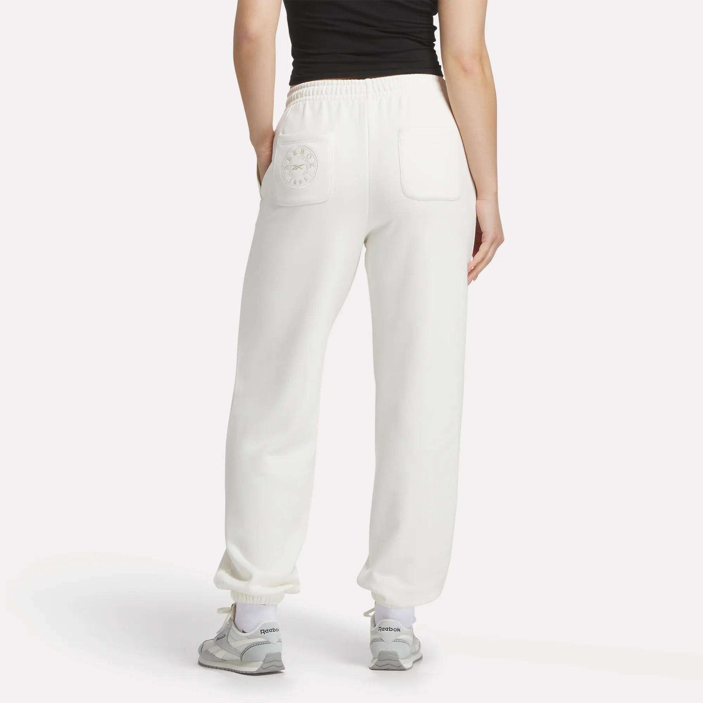 Reebok Women Women's Lawn Club Jogger Pants