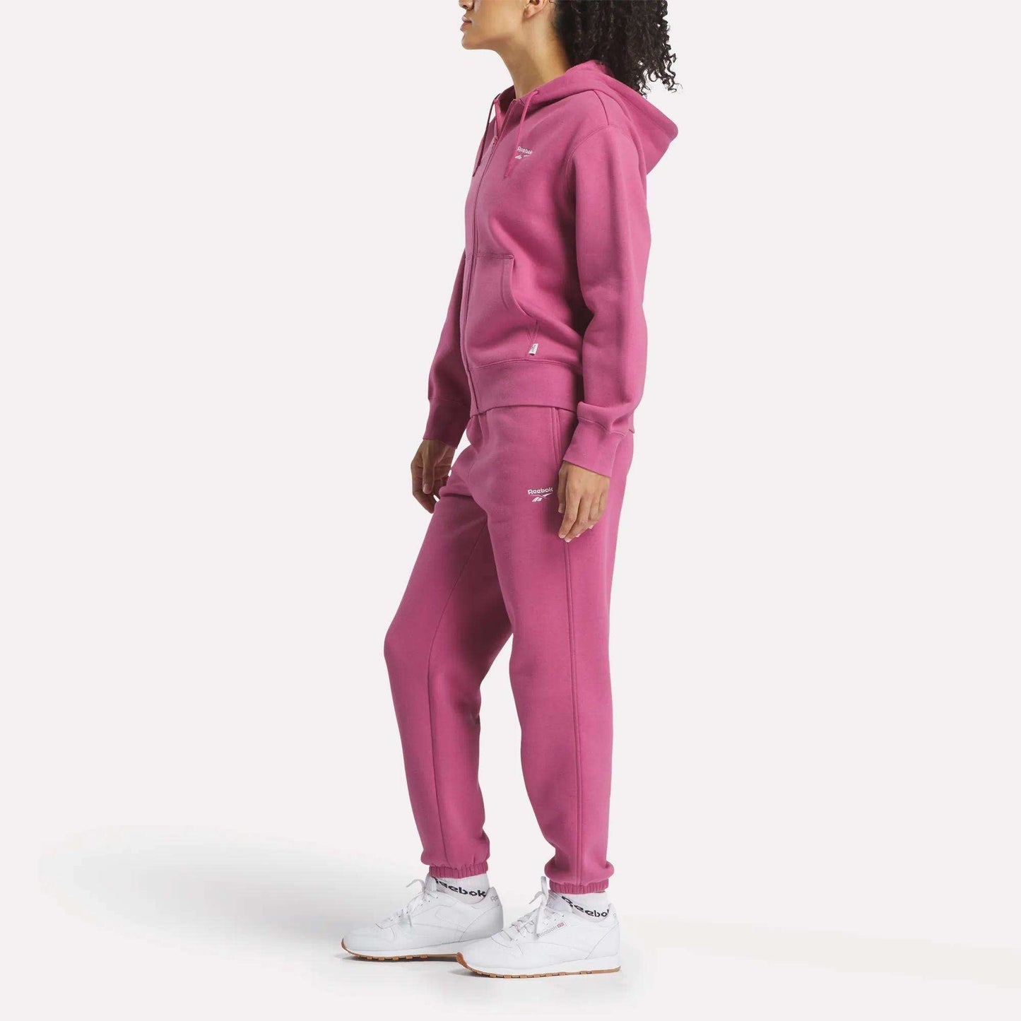 Reebok Women Medium Vector Sweatpants