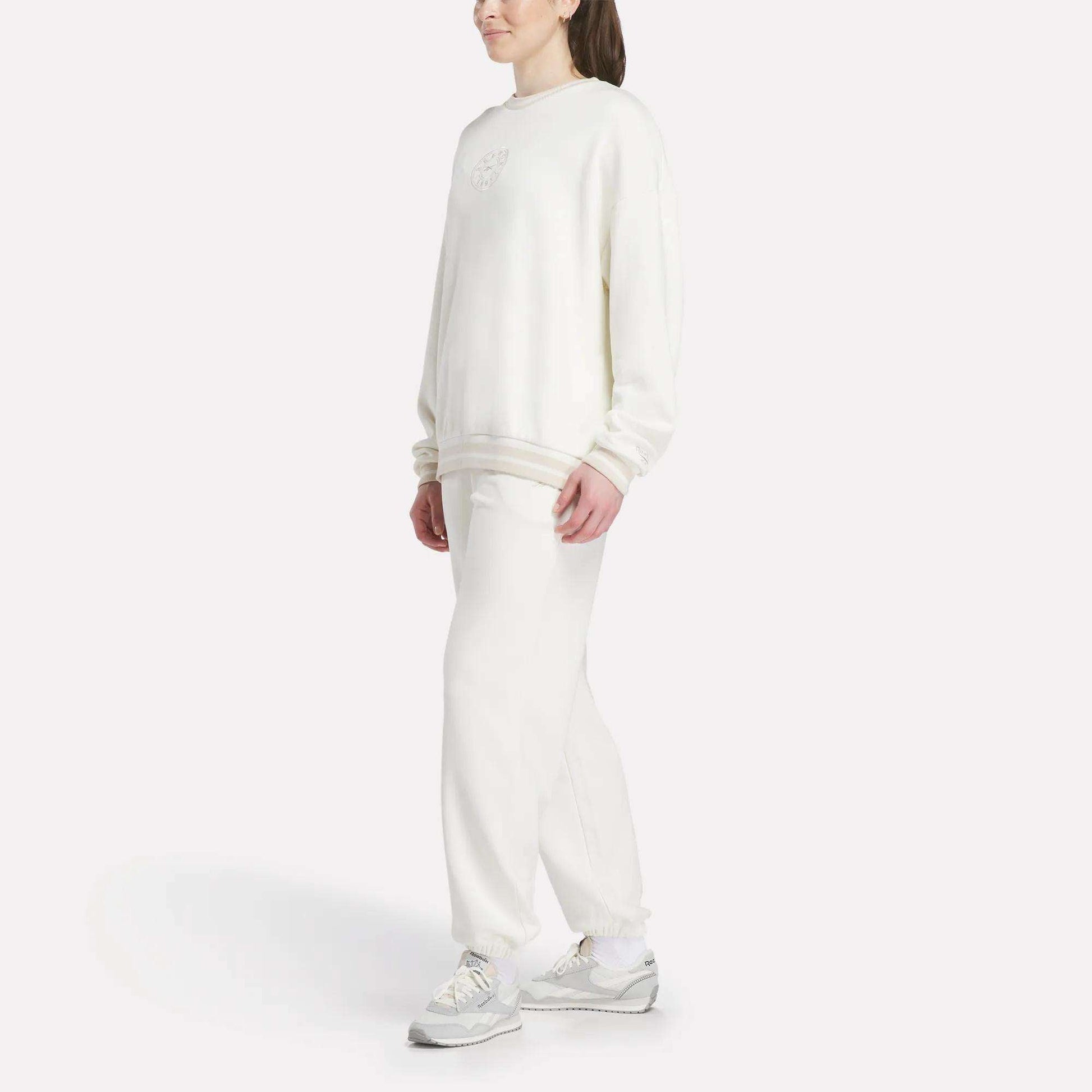 Reebok Women Women's Lawn Club Crew Sweatshirt