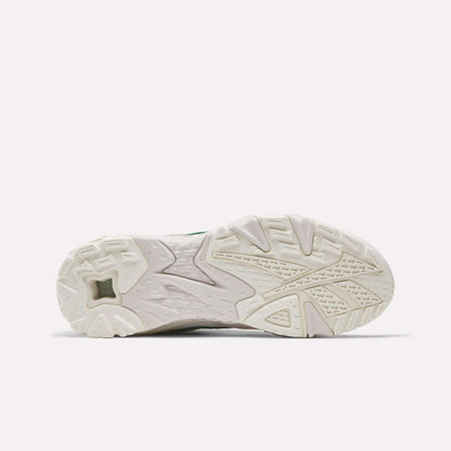 Reebok Classics Preseason 94 Low Retro Basketball Shoes