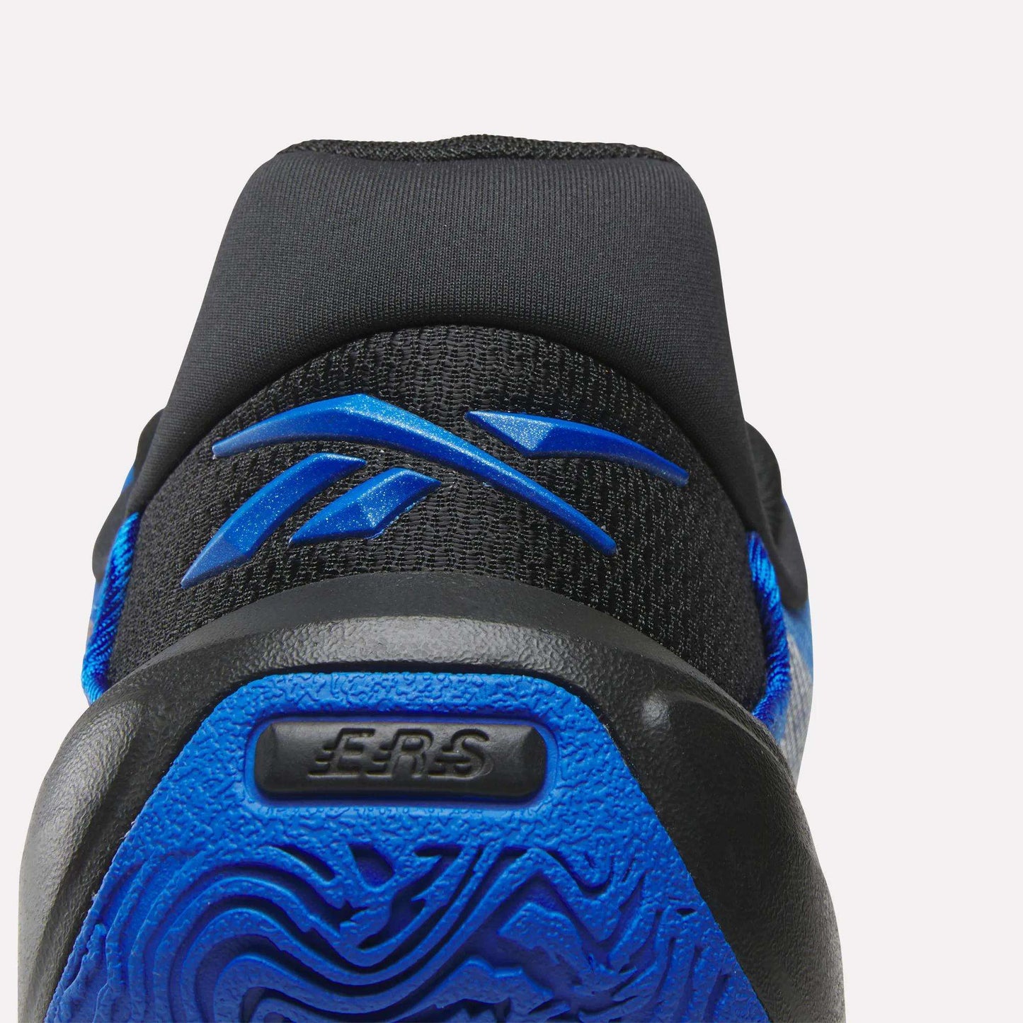 Reebok Sport Engine A 26 Basketball Shoes