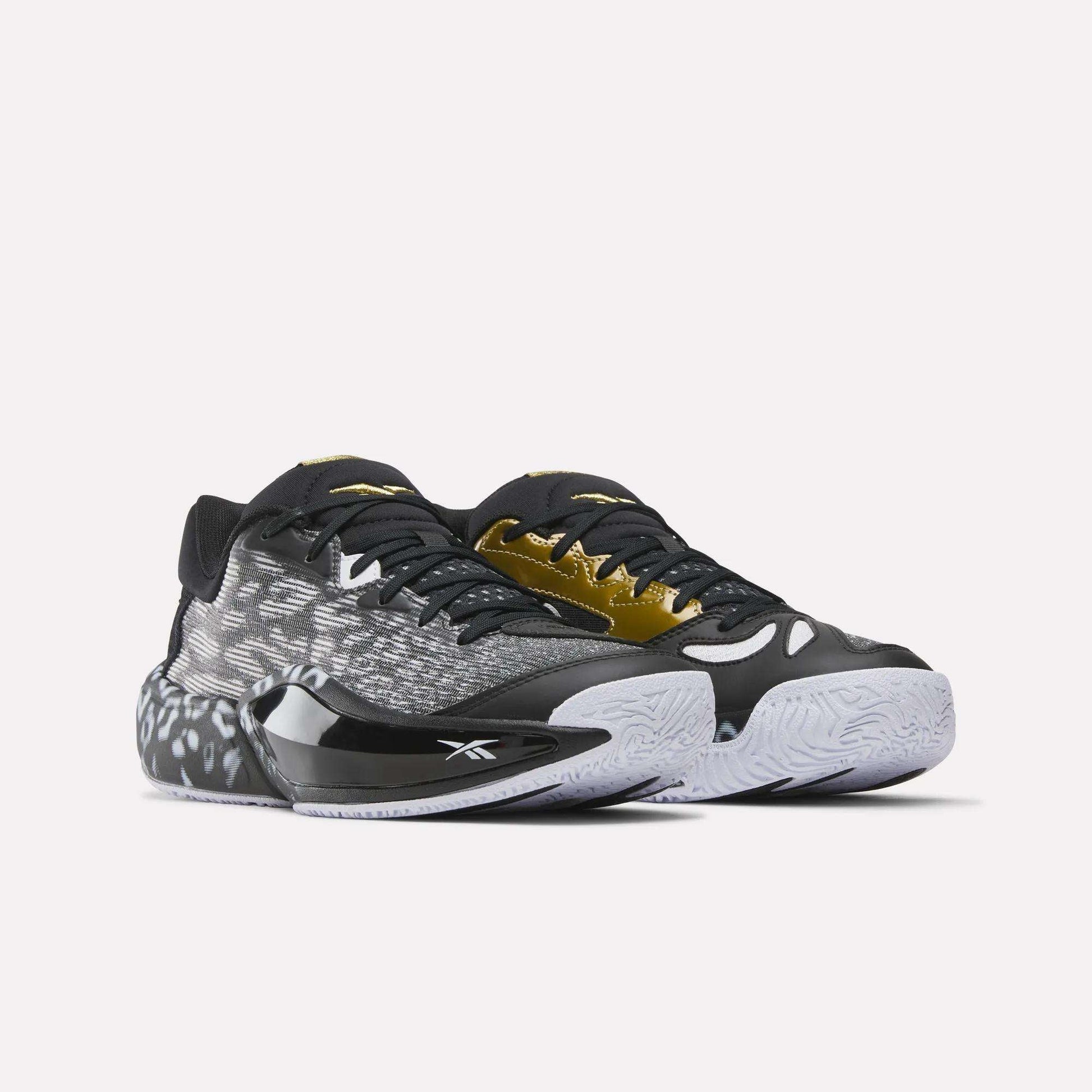 Reebok Sport Engine A 26 Basketball Shoes