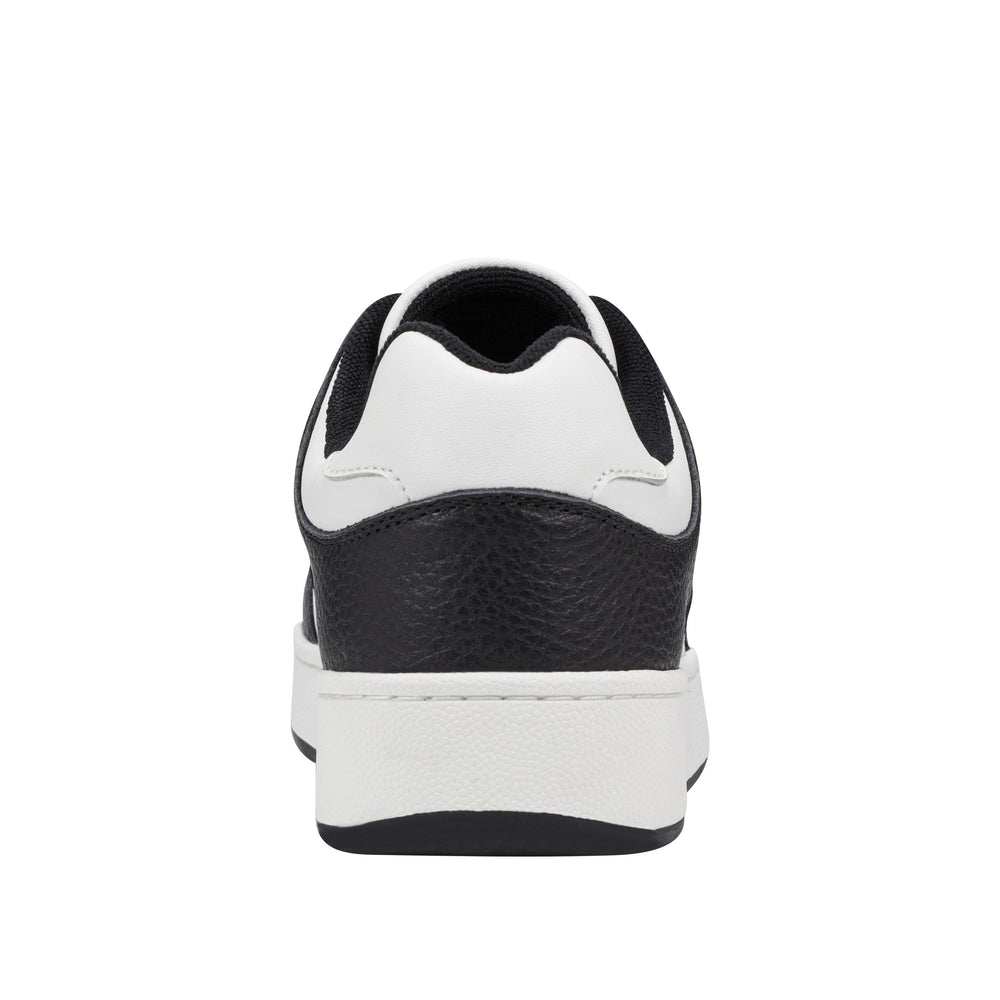 Flynnt Laceup Sneaker - White/Black
