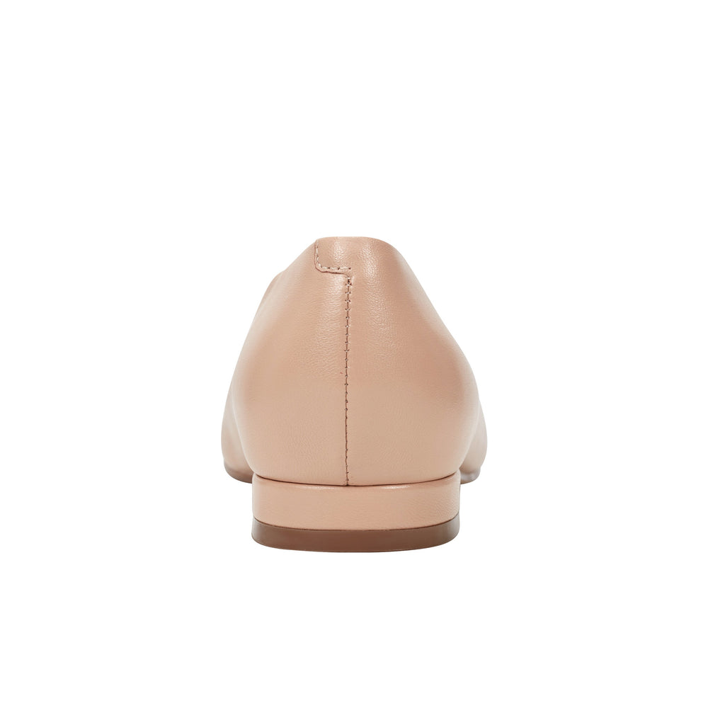 Gunner Pointed Toe Flat - Natural Leather