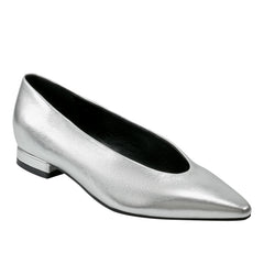 Gunner Pointed Toe Flat - Silver