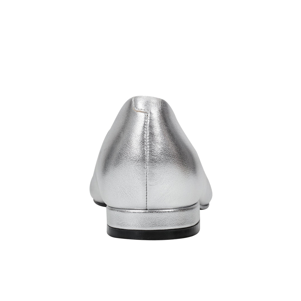 Gunner Pointed Toe Flat - Silver