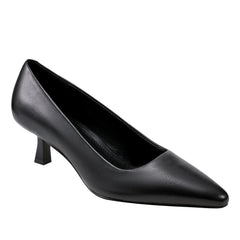 Kendri Pump - Black Leather