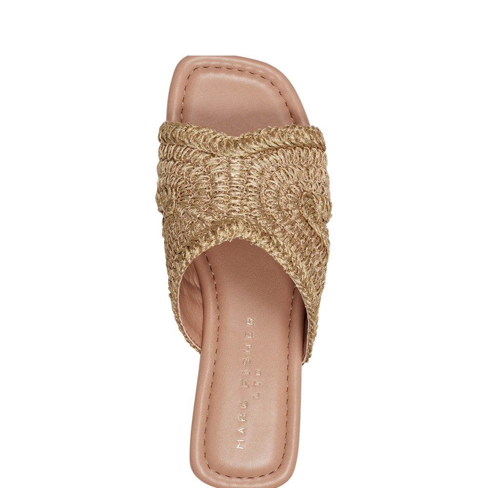 Narda Flat Sandal - Gold Raffia