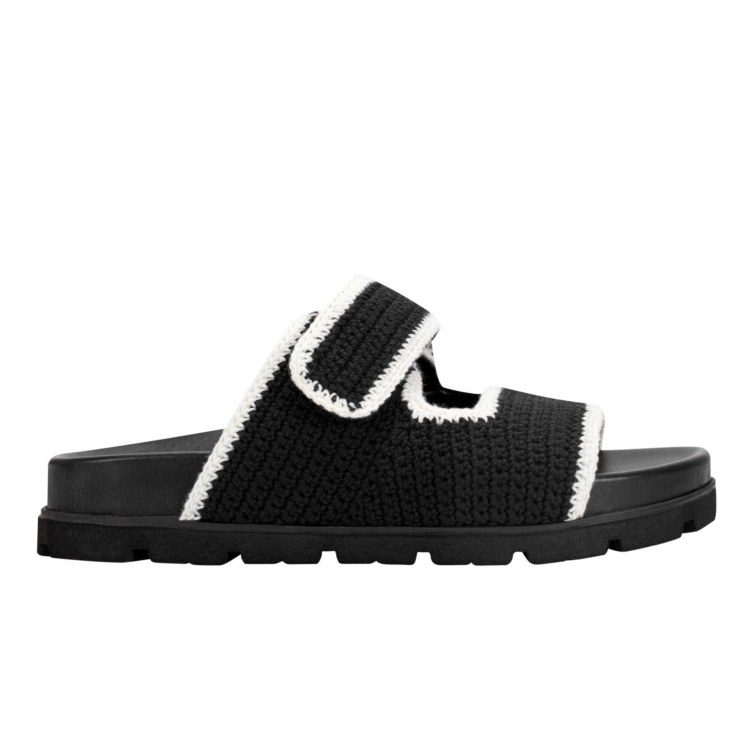 Brinleys Footbed Sandal - Black/Cream